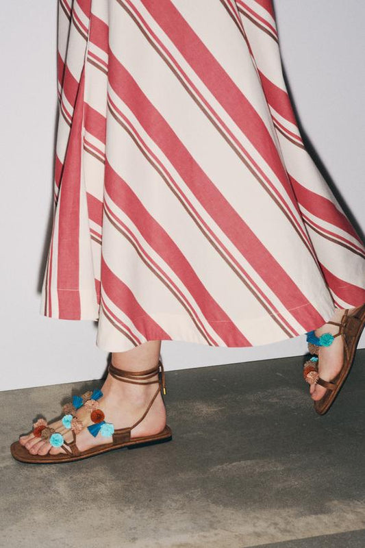 SANDALIA TIRAS ABALORIOS